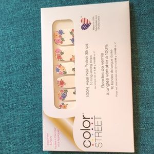 Color Street Bloomer Has It